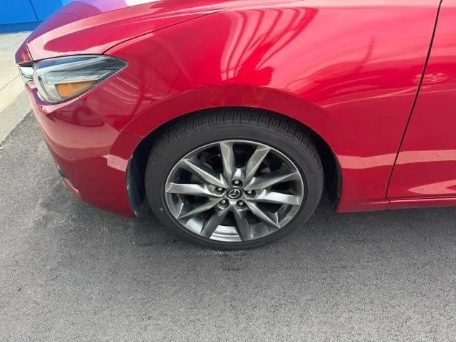 2018 Mazda Mazda3 Grand Touring thumbnail 5