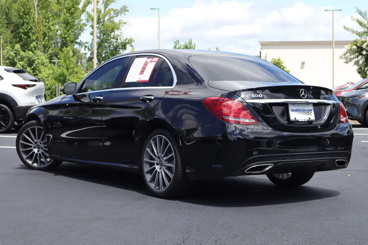 2018 Mercedes-Benz C-Class C 300 thumbnail 2