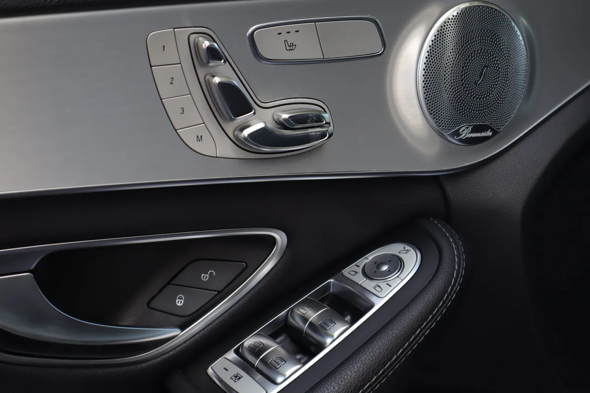 2018 Mercedes-Benz C-Class C 300 thumbnail 22