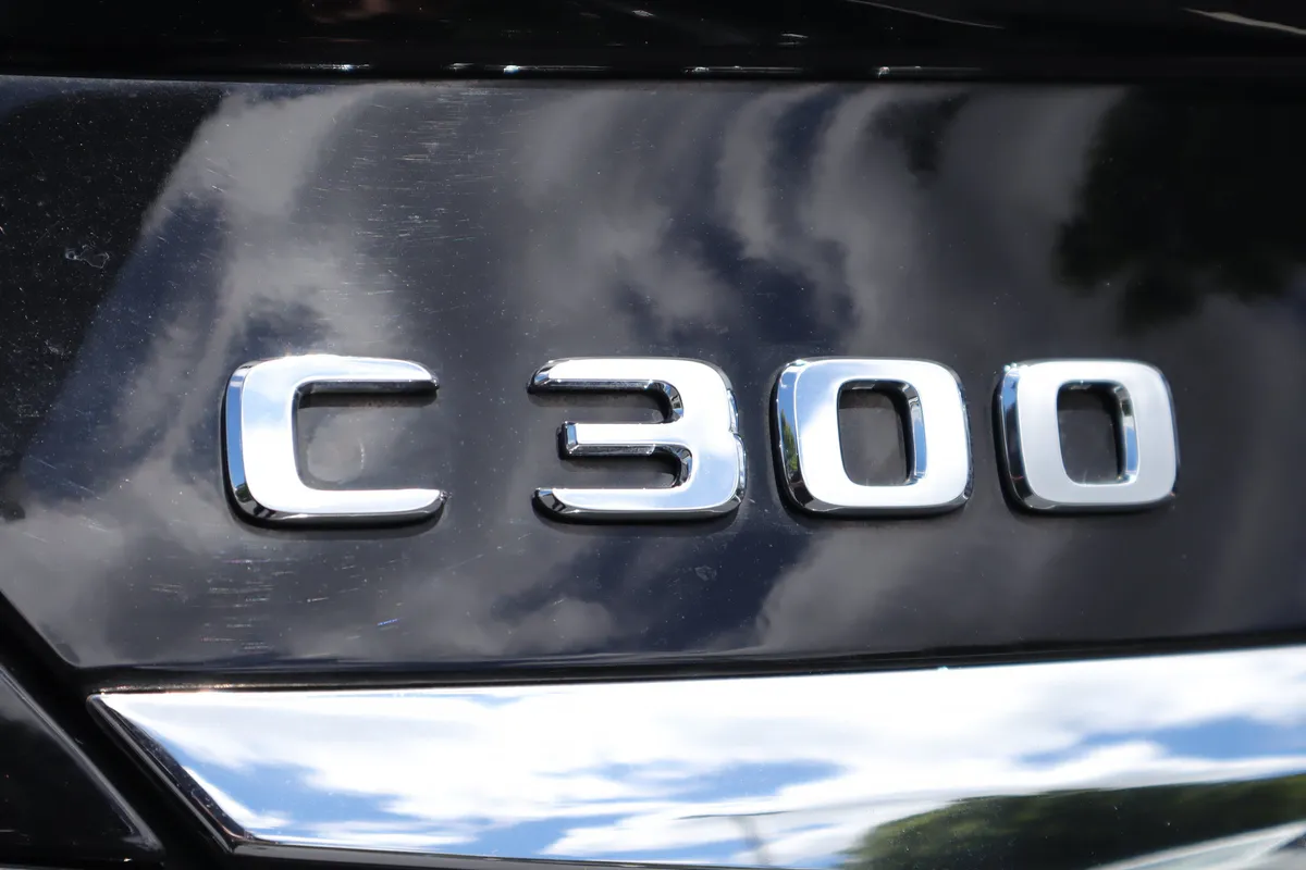 2018 Mercedes-Benz C-Class C 300 thumbnail 34
