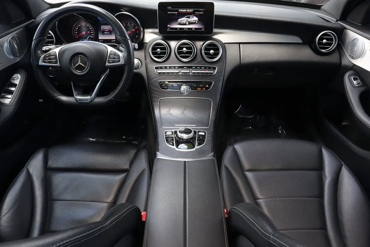 2018 Mercedes-Benz C-Class C 300 thumbnail 6