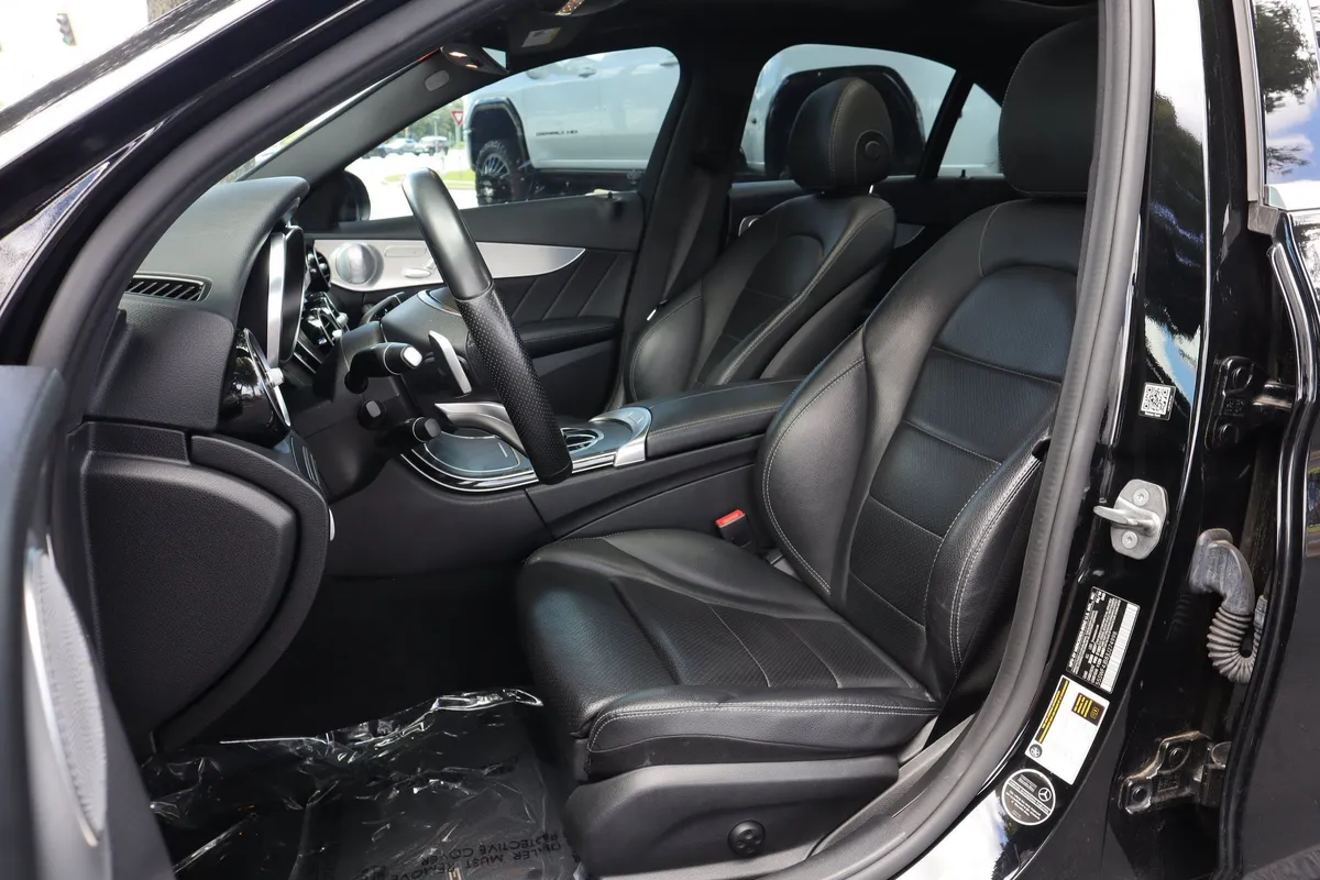 2018 Mercedes-Benz C-Class C 300 thumbnail 8