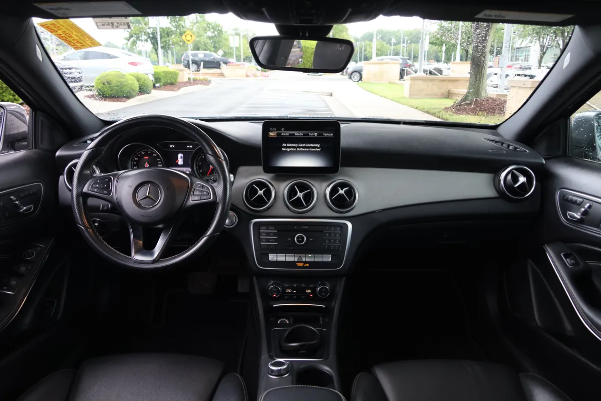 2018 Mercedes-Benz GLA 250 thumbnail 15