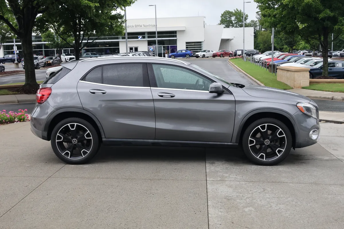 2018 Mercedes-Benz GLA 250 thumbnail 9