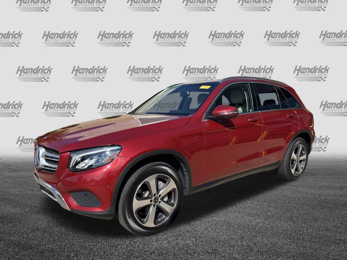 2018 Mercedes-Benz GLC 300 4MATIC® thumbnail 4
