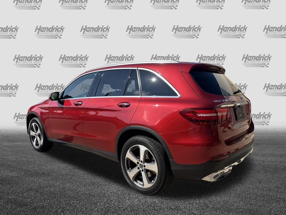 2018 Mercedes-Benz GLC 300 4MATIC® thumbnail 7