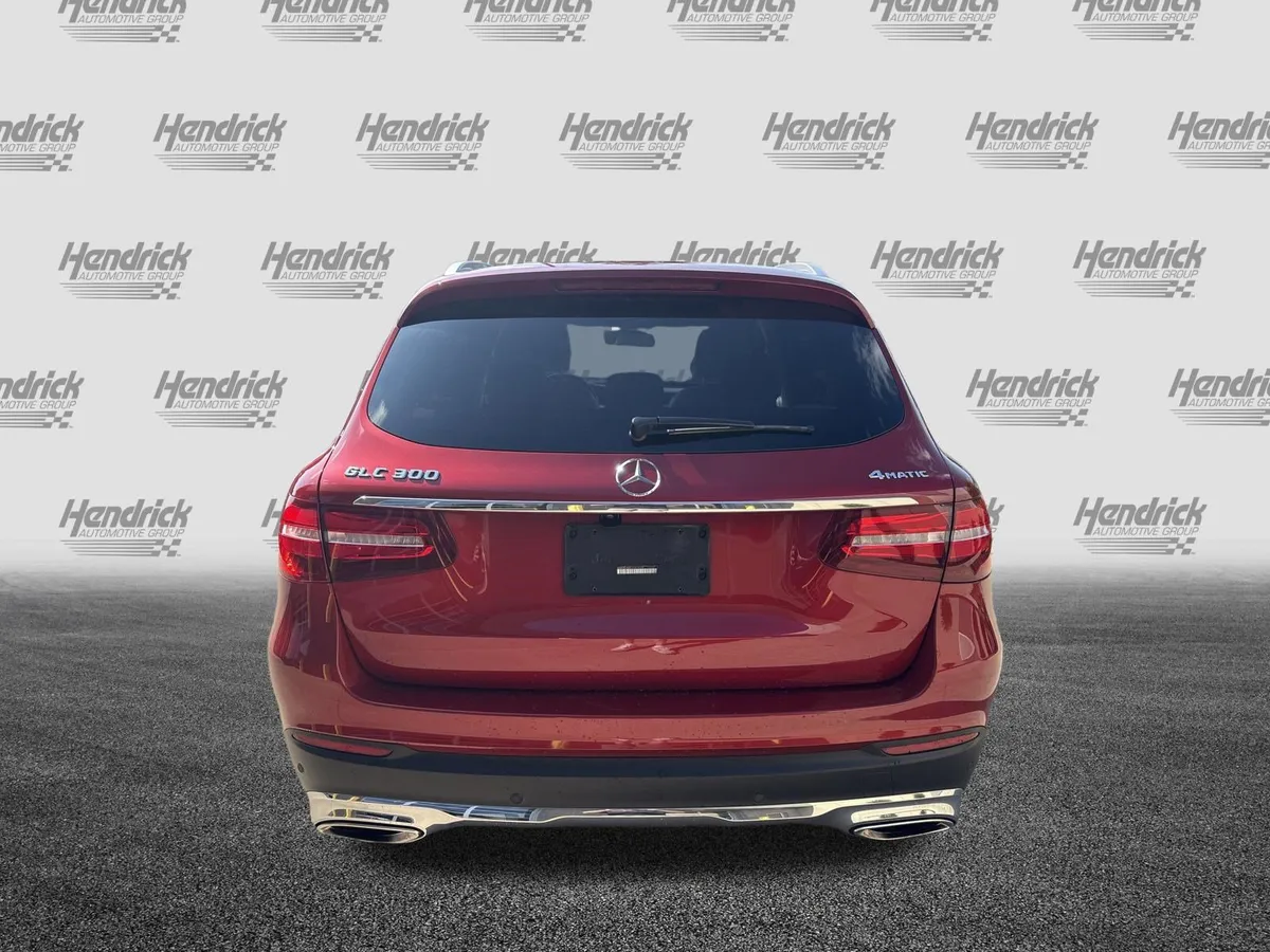2018 Mercedes-Benz GLC 300 4MATIC® thumbnail 8
