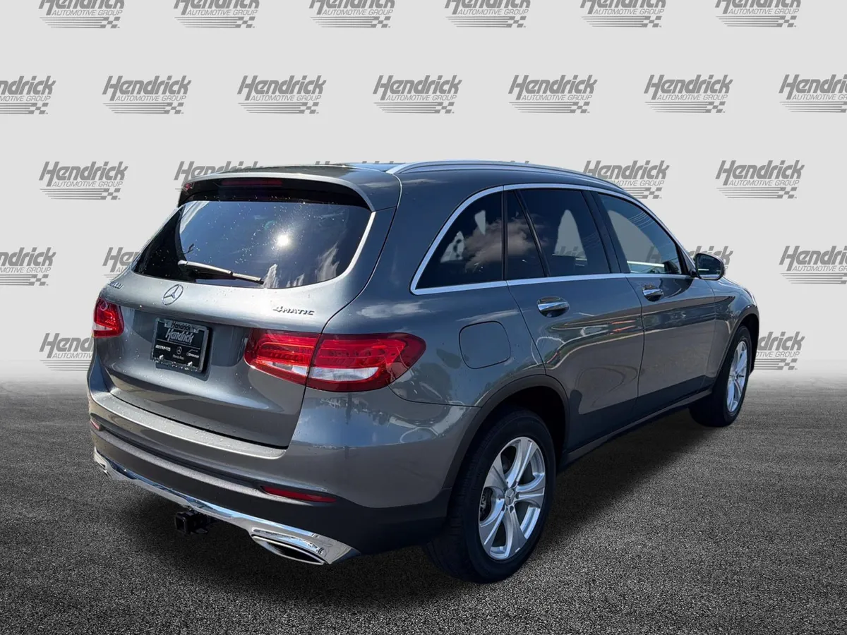 2018 Mercedes-Benz GLC 300 thumbnail 9