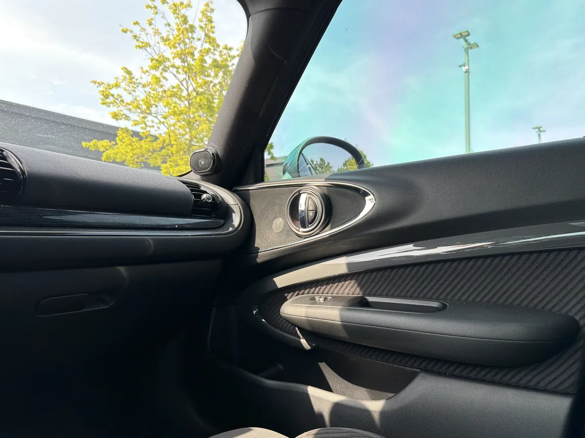 2018 MINI Clubman Cooper S thumbnail 22