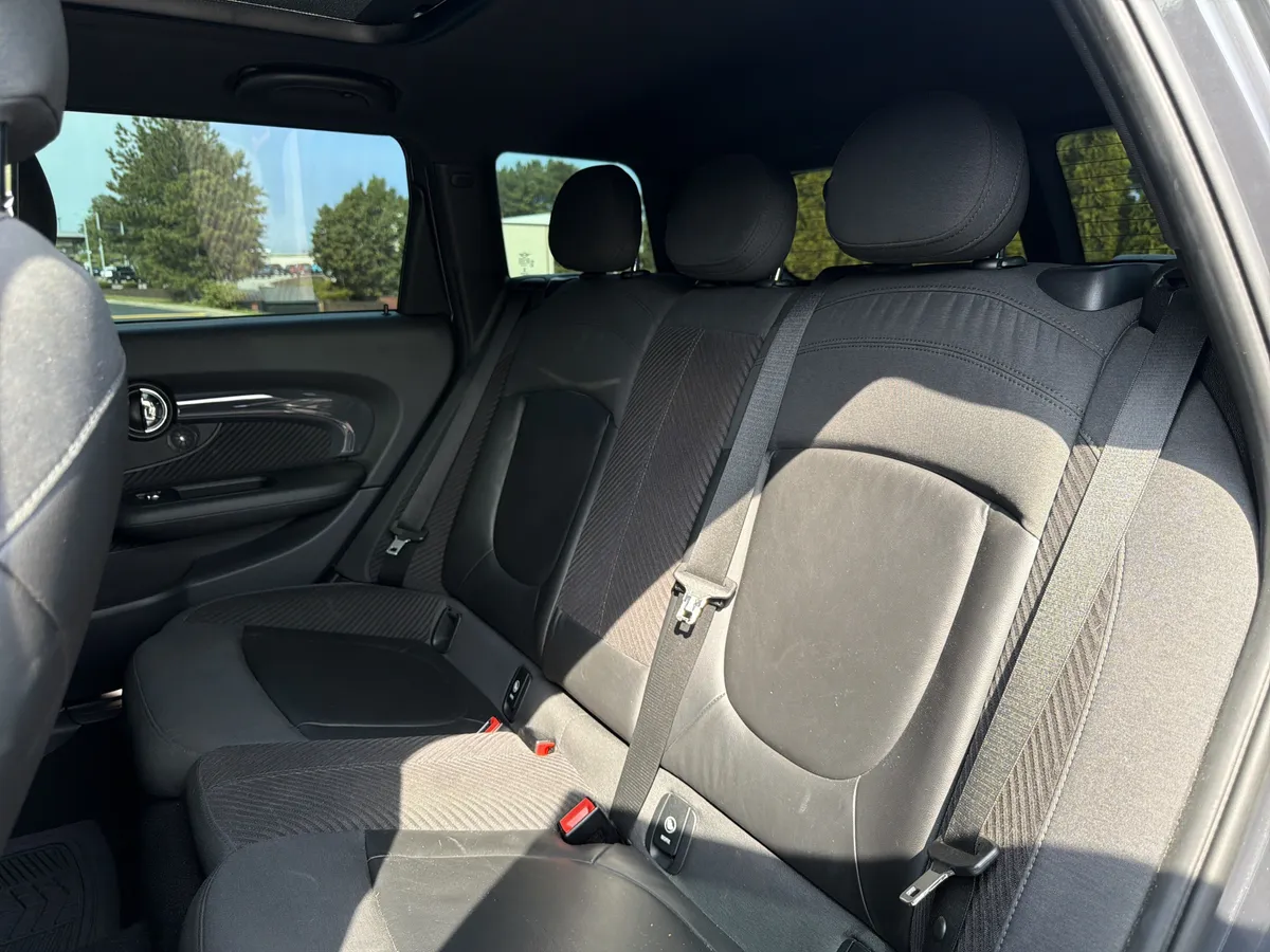 2018 MINI Clubman Cooper S thumbnail 8
