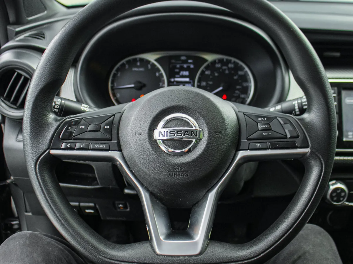 2018 Nissan Kicks S thumbnail 5