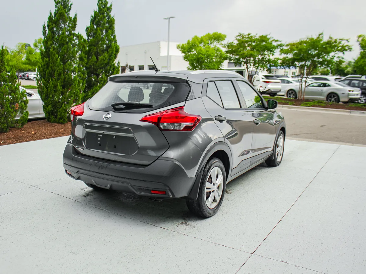 2018 Nissan Kicks S thumbnail 8