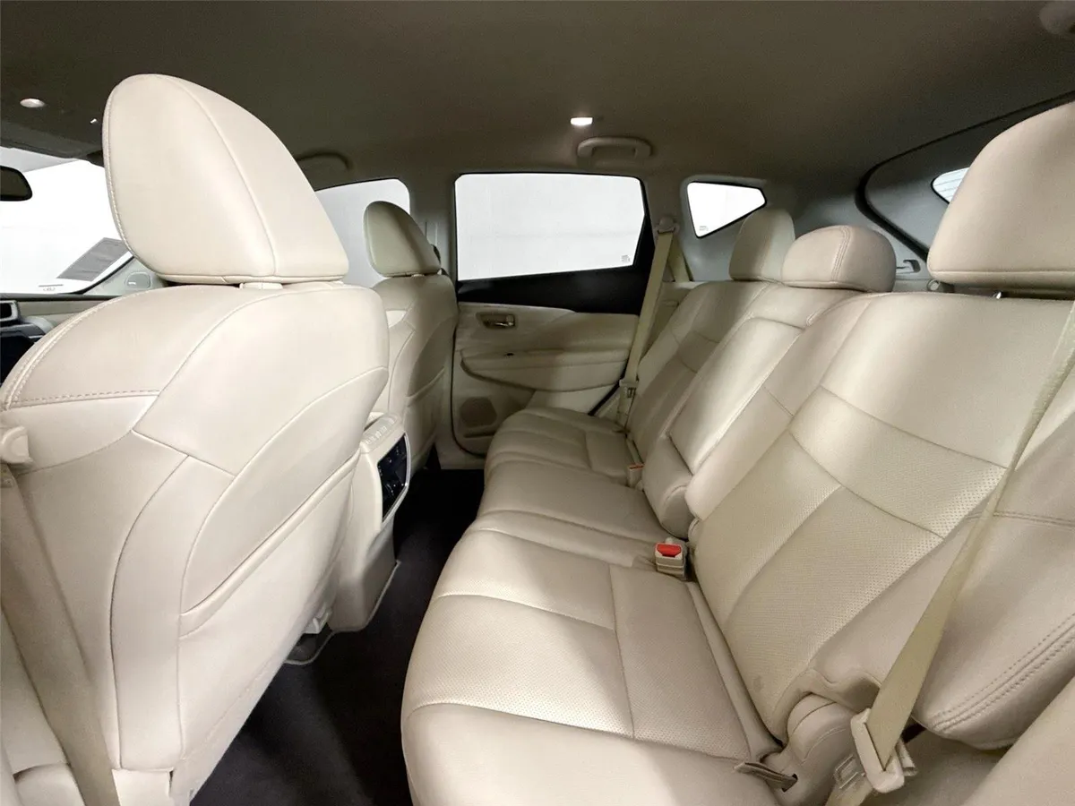2018 Nissan Murano SL thumbnail 34