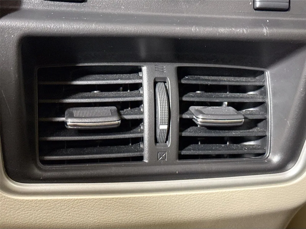 2018 Nissan Murano SL thumbnail 41