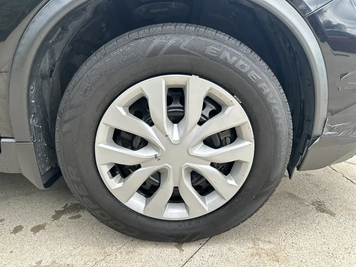 2018 Nissan Rogue S thumbnail 19