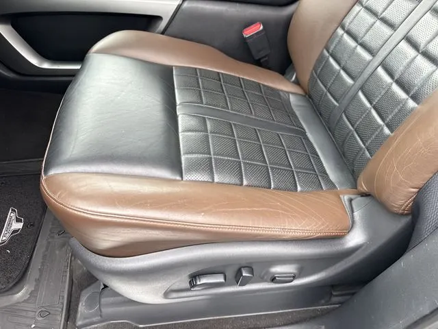 2018 Nissan Titan Platinum Reserve thumbnail 16