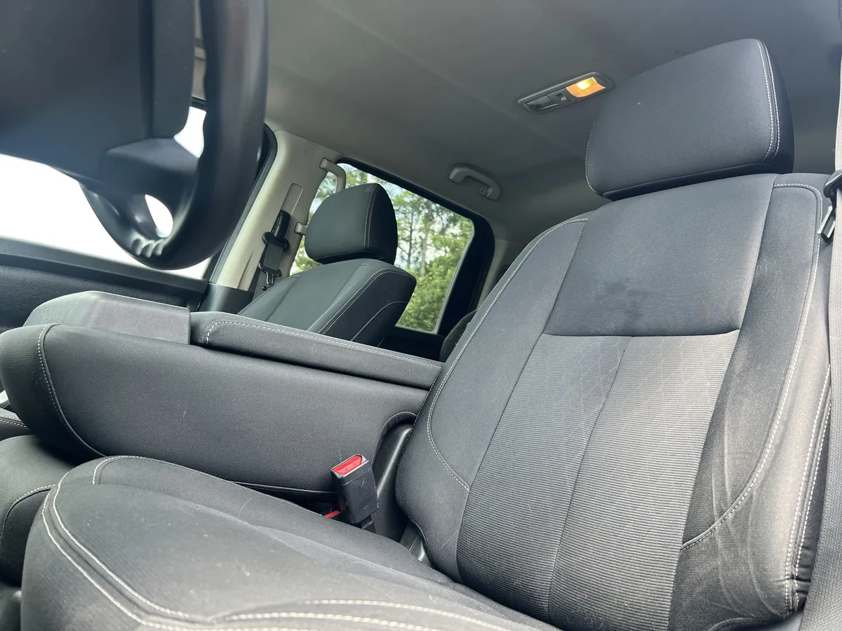 2018 Nissan Titan XD SV Gas thumbnail 3
