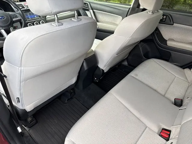 2018 Subaru Forester 2.5i thumbnail 18
