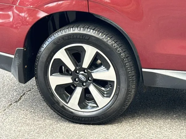 2018 Subaru Forester 2.5i thumbnail 5