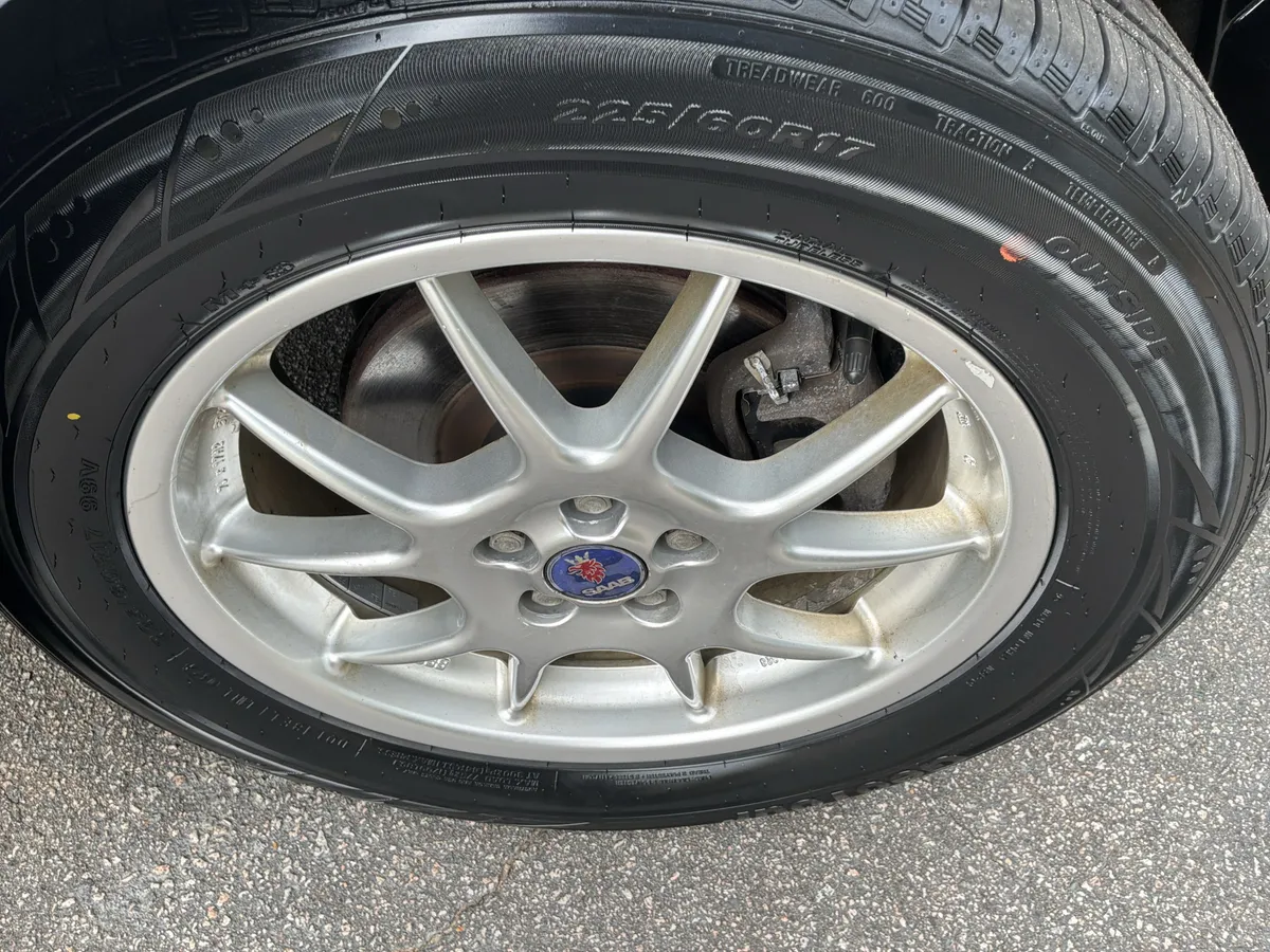 2018 Subaru Forester thumbnail 13