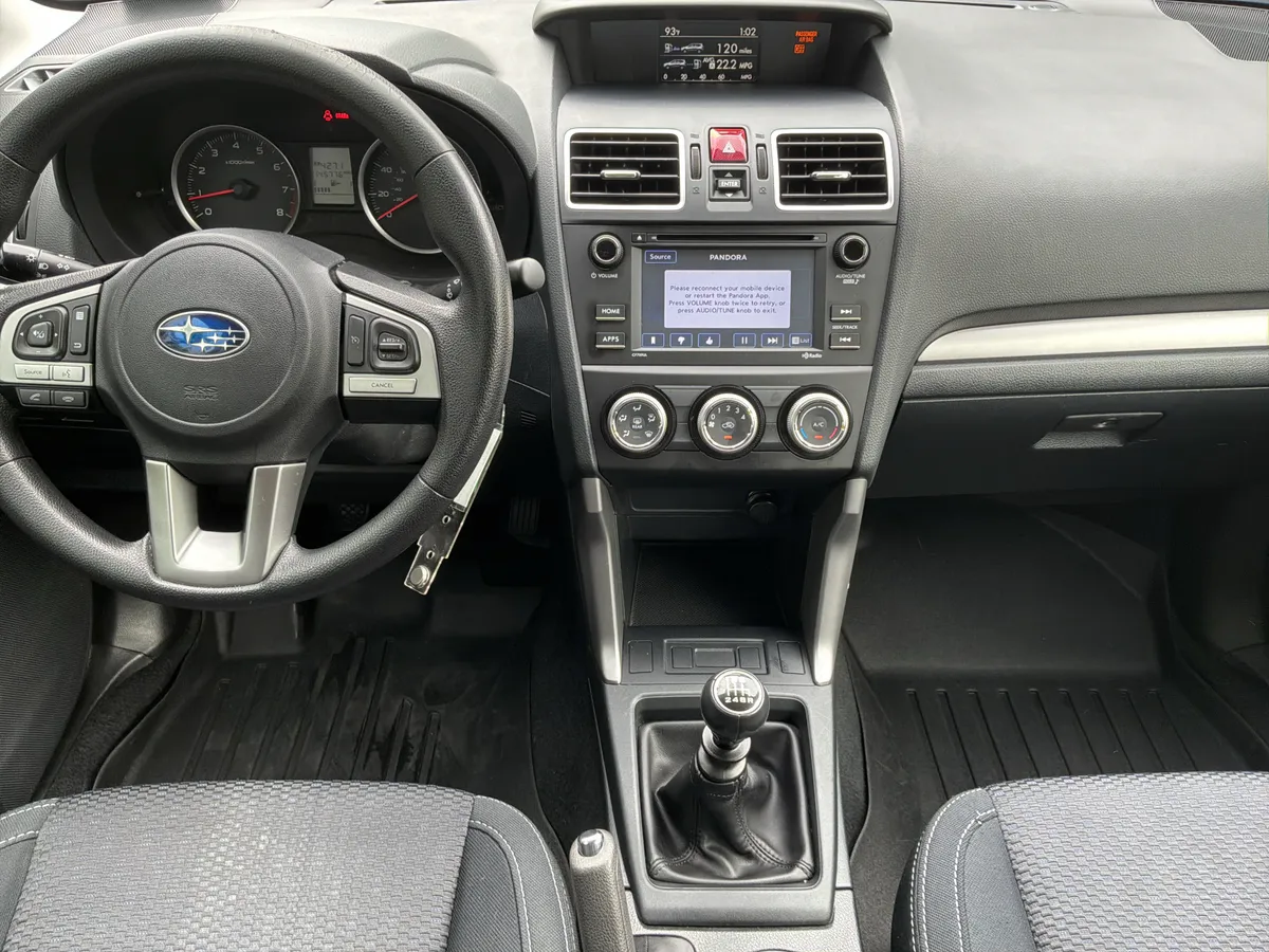 2018 Subaru Forester thumbnail 28
