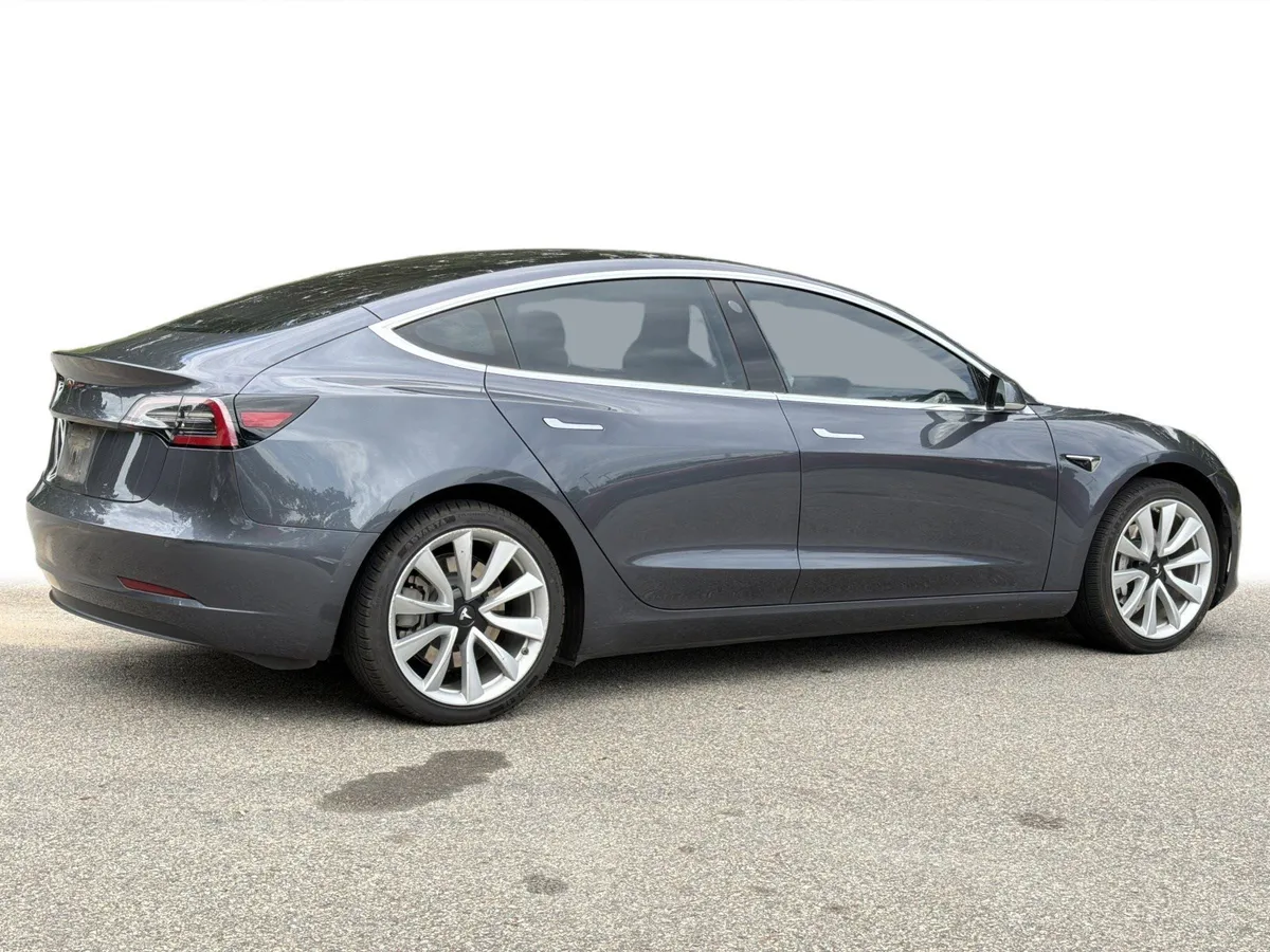 2018 Tesla Model 3 Mid Range thumbnail 21