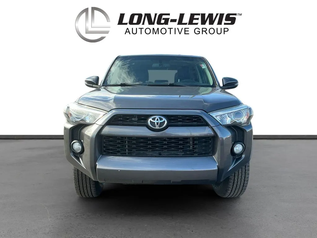2018 Toyota 4Runner SR5 Premium thumbnail 11