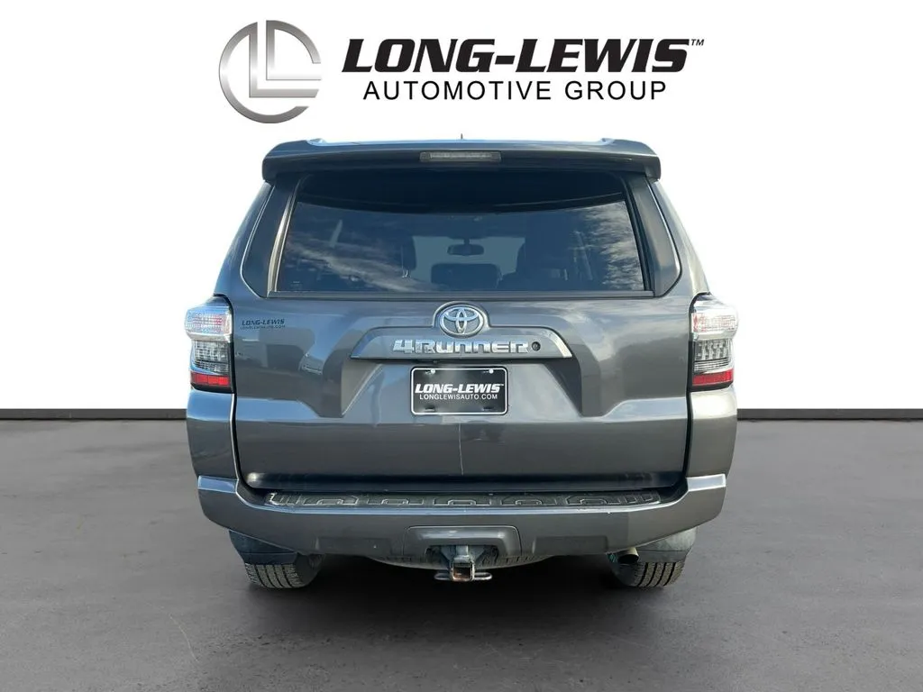 2018 Toyota 4Runner SR5 Premium thumbnail 5