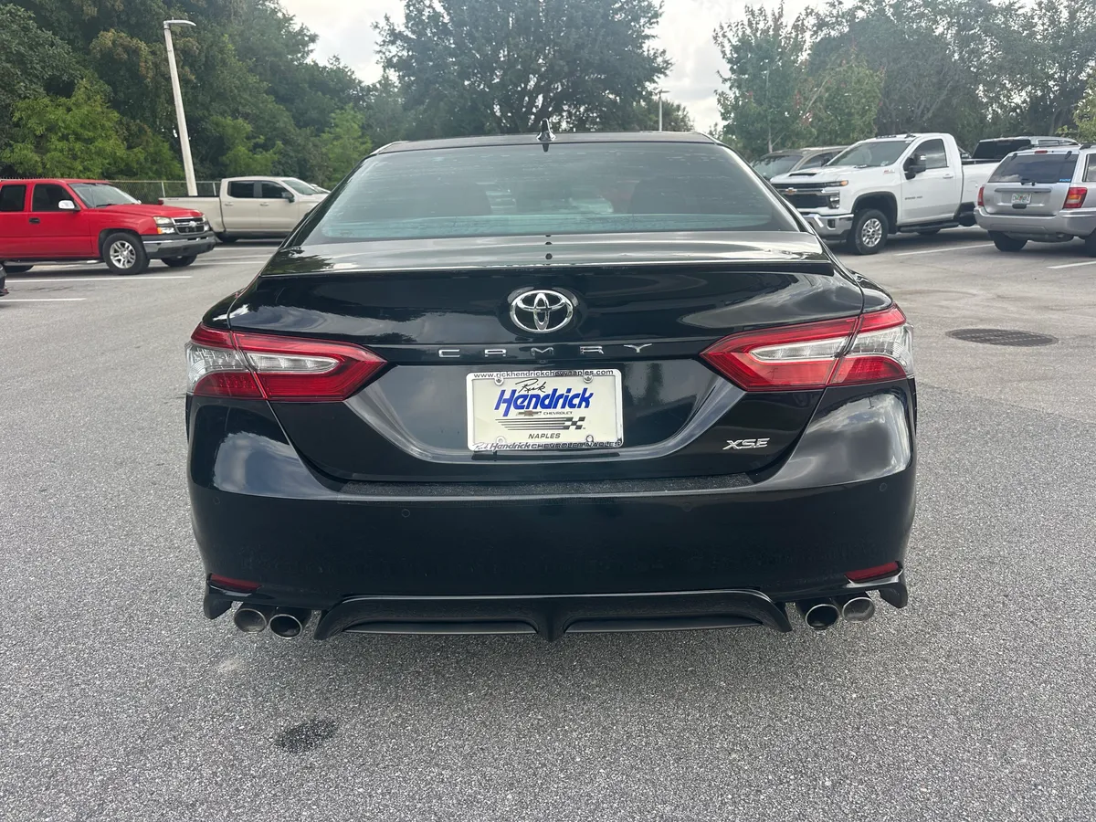 2018 Toyota Camry XSE thumbnail 7
