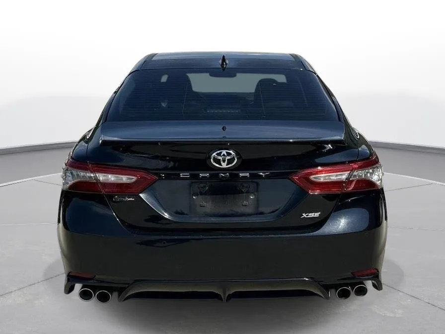 2018 Toyota Camry XSE thumbnail 7