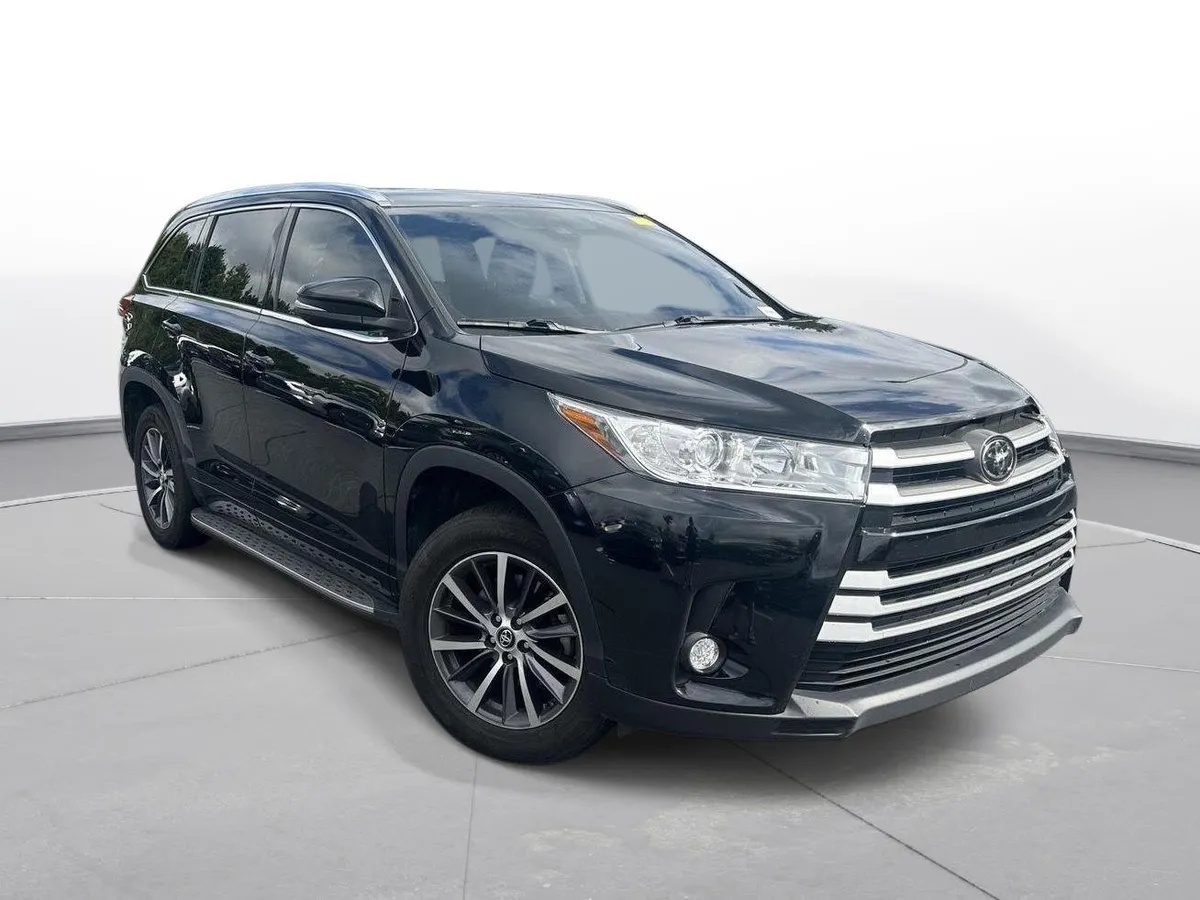 2018 Toyota Highlander XLE thumbnail 4