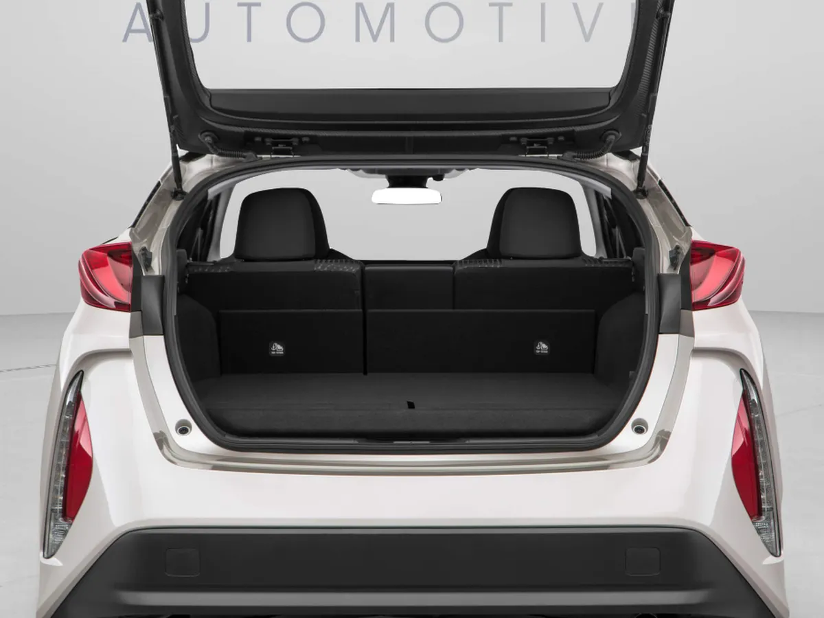 2018 Toyota Prius Prime Plus thumbnail 15