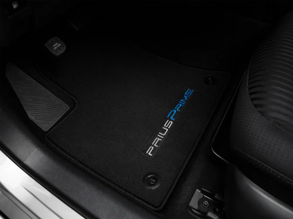 2018 Toyota Prius Prime Plus thumbnail 38
