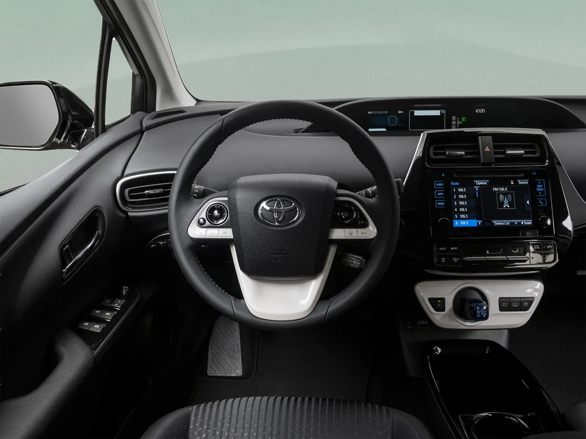 2018 Toyota Prius Prime Plus thumbnail 44
