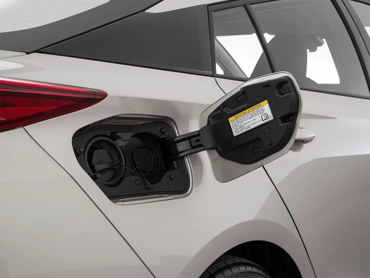 2018 Toyota Prius Prime Plus thumbnail 54