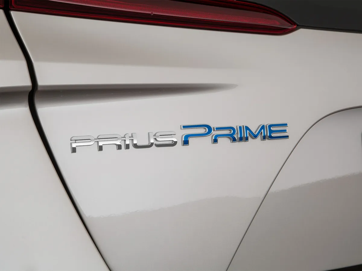 2018 Toyota Prius Prime Plus thumbnail 58