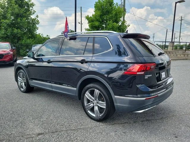 2018 Volkswagen Tiguan 2.0T SEL Premium thumbnail 6