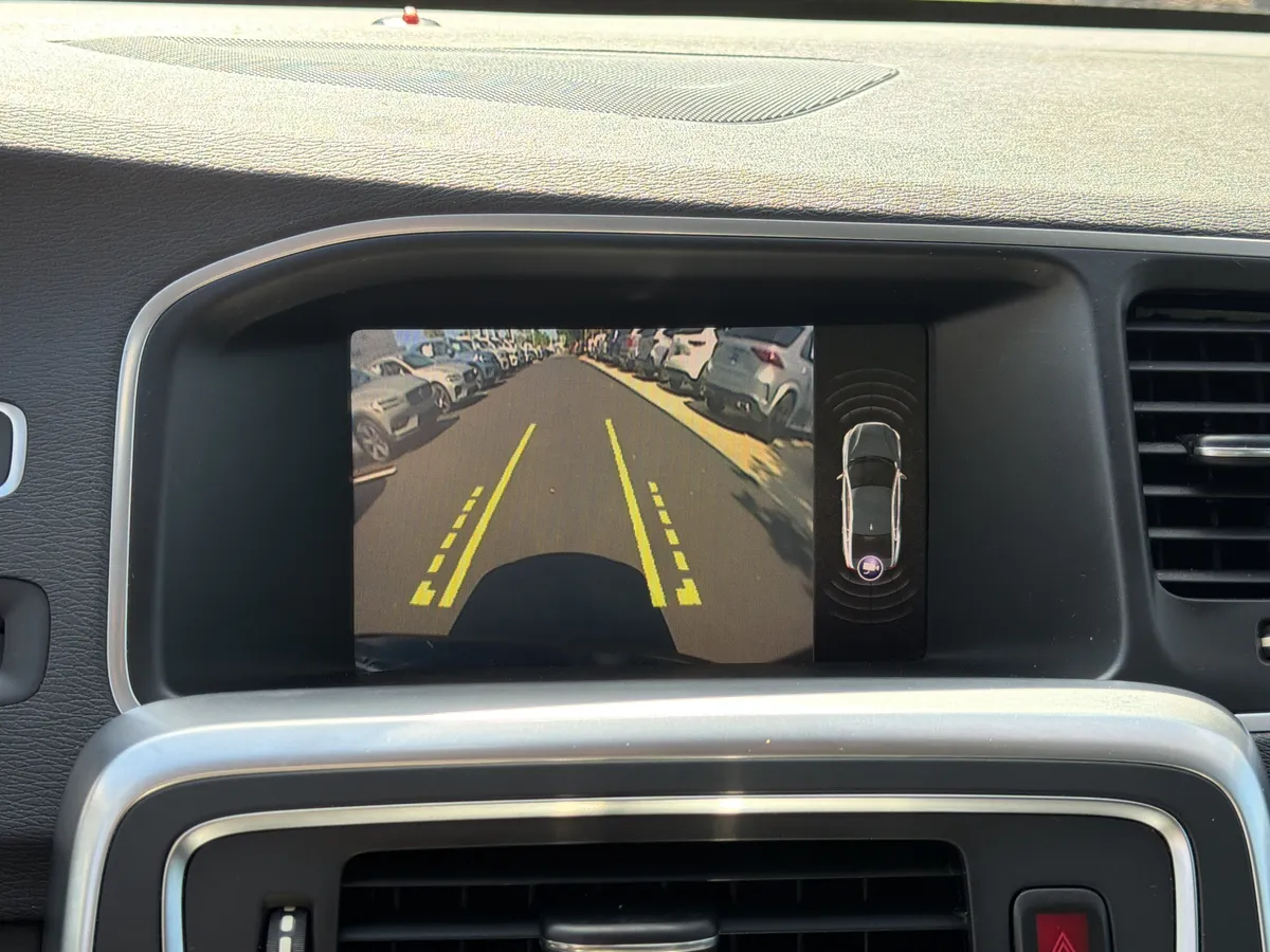 2018 Volvo S60 Inscription thumbnail 23