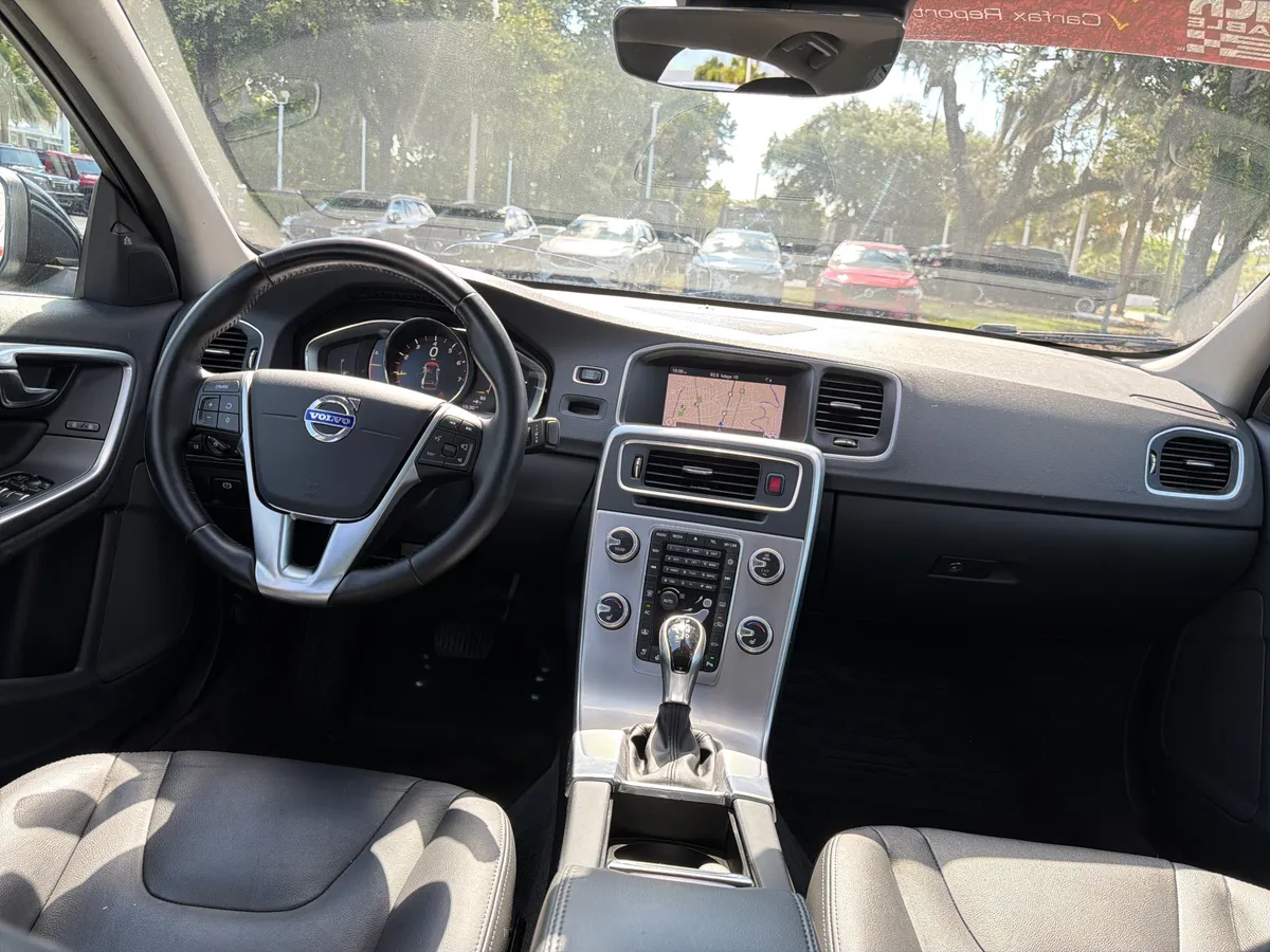 2018 Volvo S60 Inscription thumbnail 28