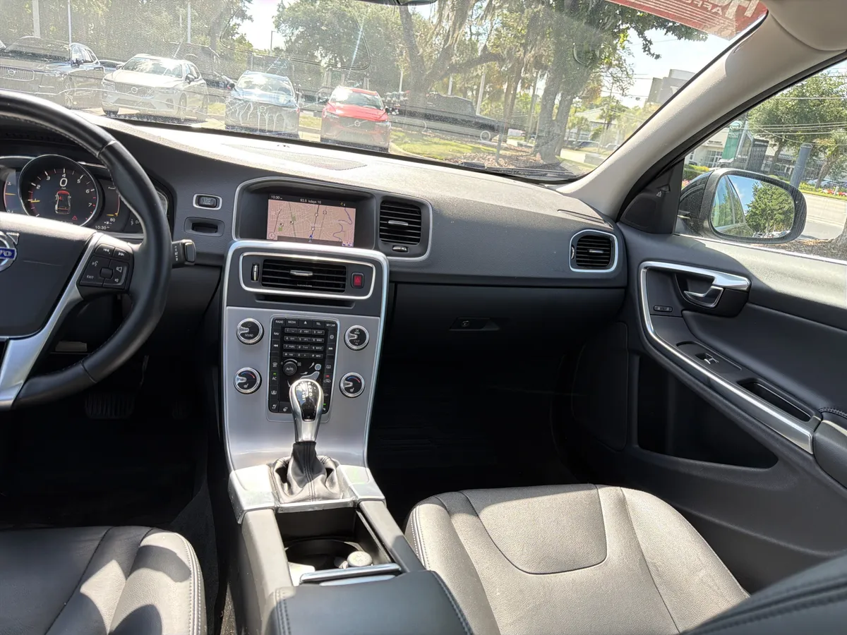 2018 Volvo S60 Inscription thumbnail 29