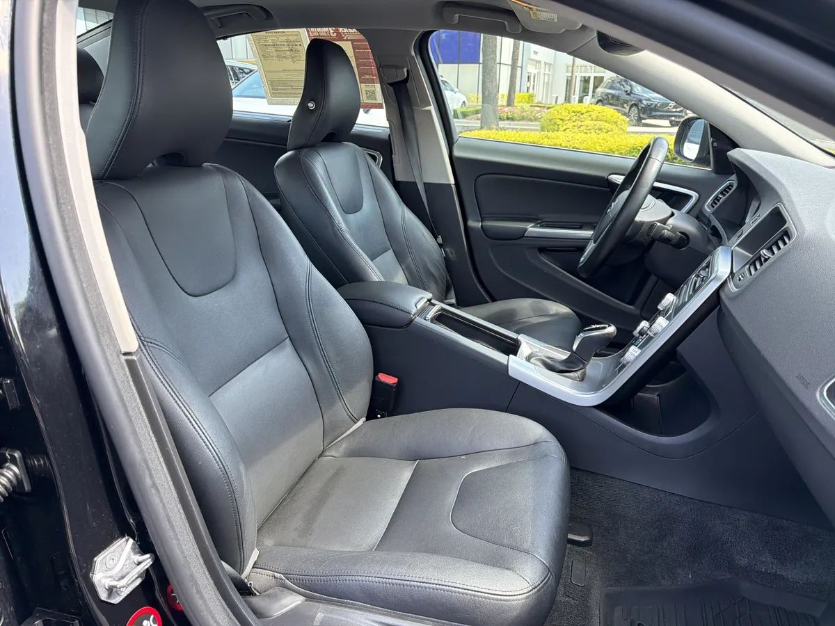 2018 Volvo S60 Inscription thumbnail 33