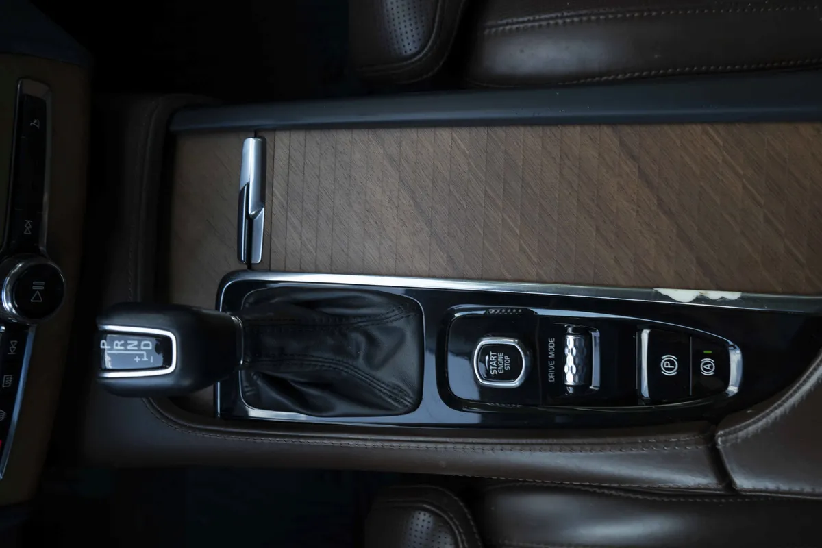 2018 Volvo XC90 Inscription thumbnail 25