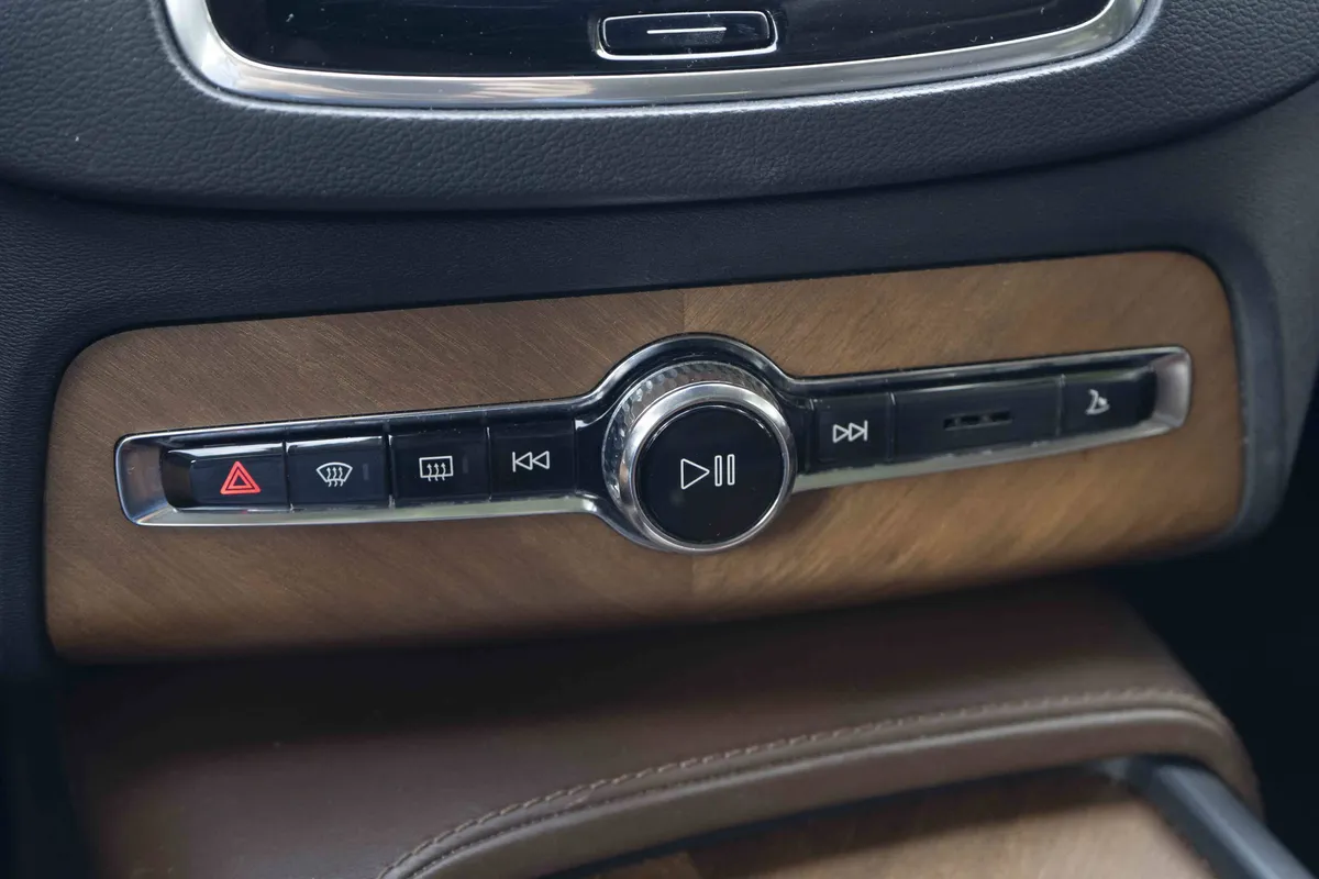 2018 Volvo XC90 Inscription thumbnail 30