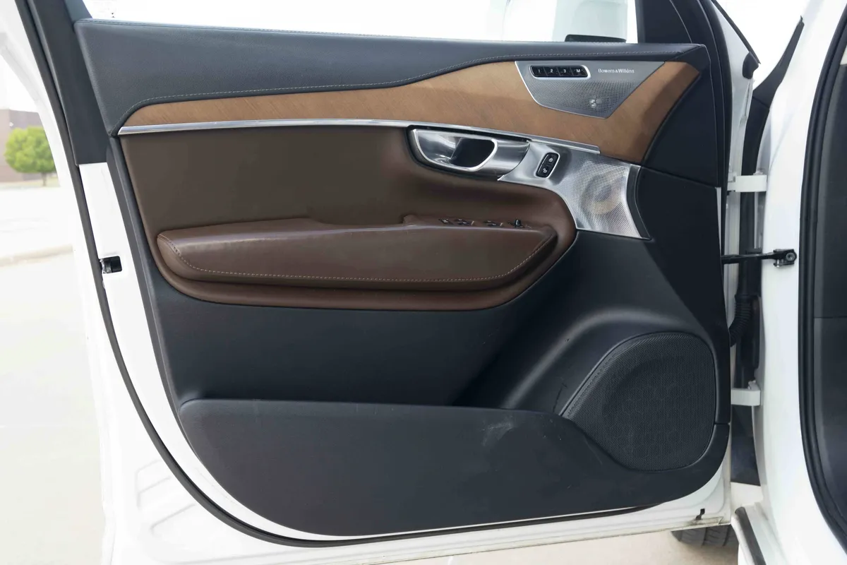 2018 Volvo XC90 Inscription thumbnail 33