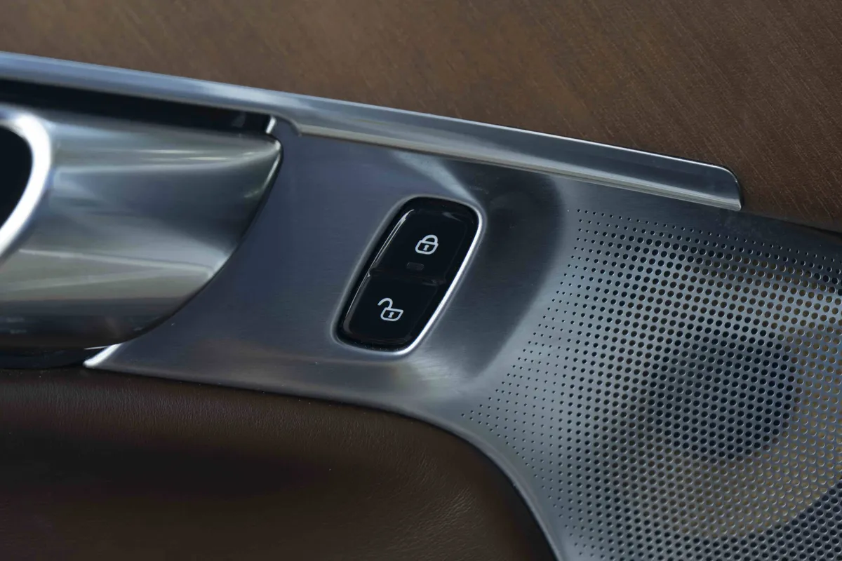 2018 Volvo XC90 Inscription thumbnail 36
