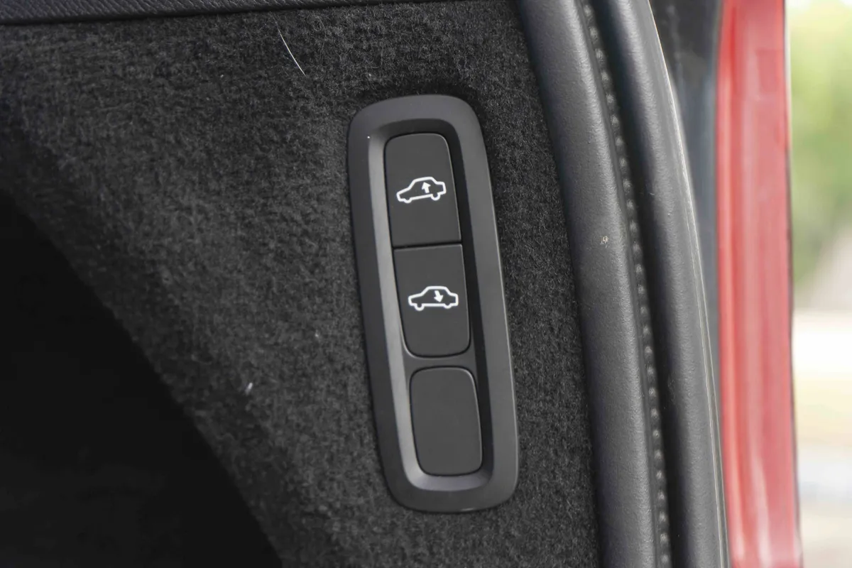 2018 Volvo XC90 Inscription thumbnail 42