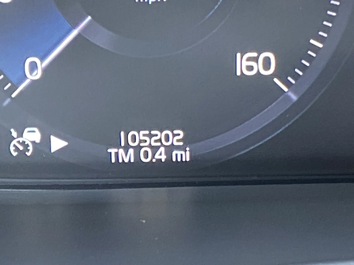 2018 Volvo XC90 Momentum thumbnail 19