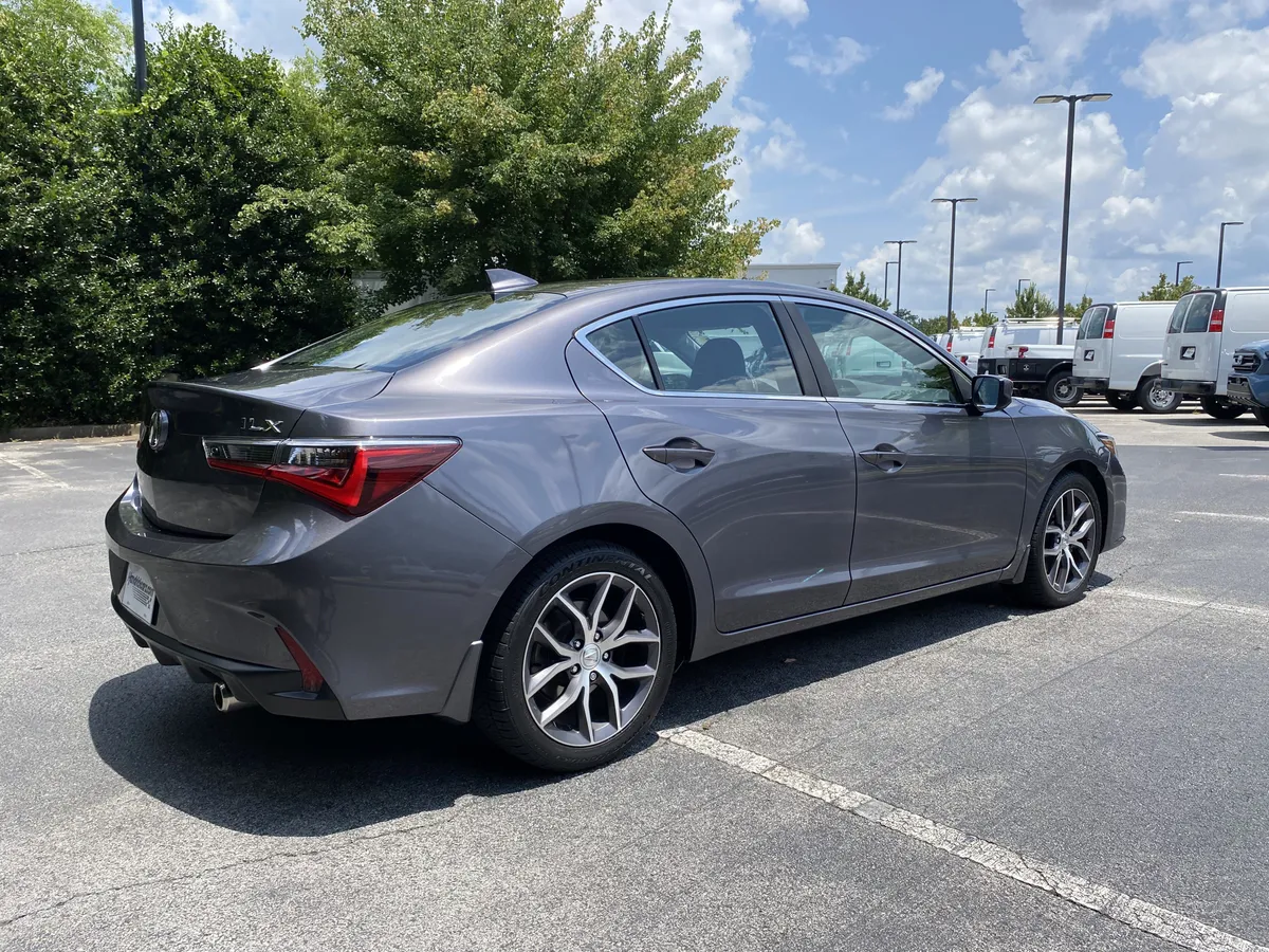 2019 Acura ILX w/Premium Pkg thumbnail 8