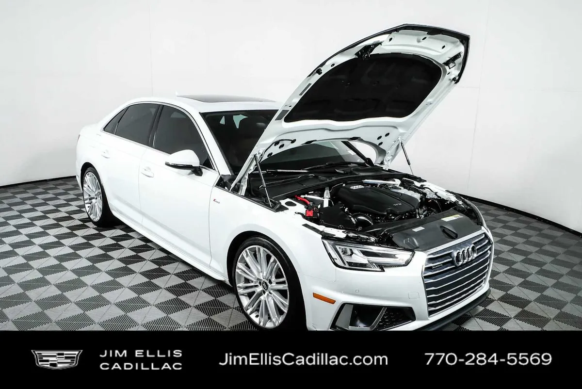 2019 Audi A4 Premium Plus thumbnail 34