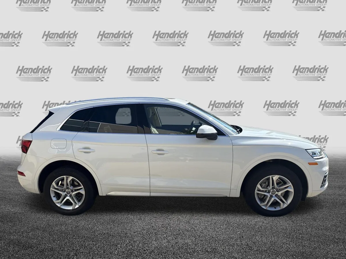 2019 Audi Q5 Premium thumbnail 10